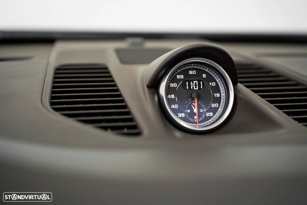 Porsche 911 (991) Turbo S Cabriolet - 43