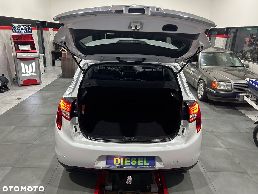 Citroën C4 Aircross e-HDi 115 Stop & Start 2WD Attraction - 25