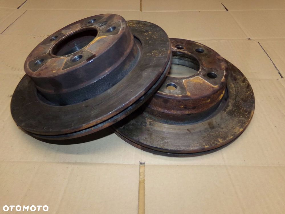 tarcze hamulcowe tył 275mm bmw e46 2.0 d - 3