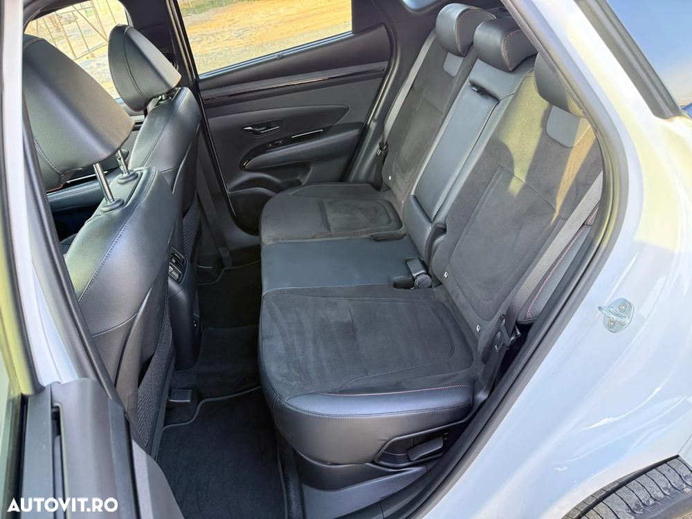 Hyundai Tucson 1.6 T-GDi HEV 4WD N Line - 31