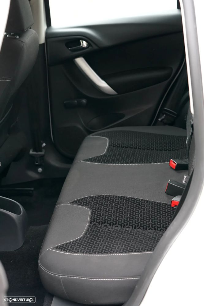 Citroën C3 1.4 HDi Confort - 13