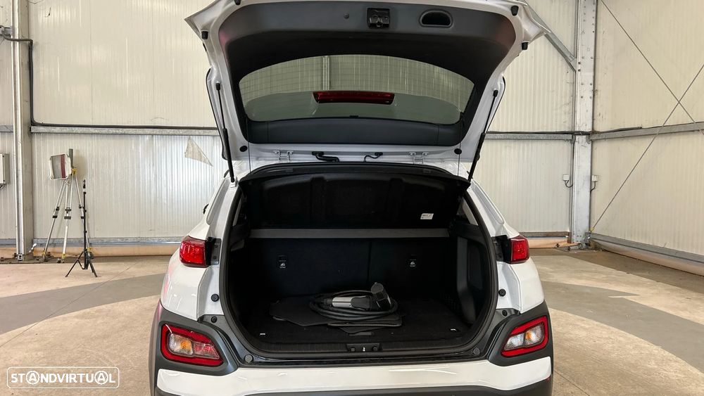 Hyundai Kauai 64 kWh Premium+LED - 9