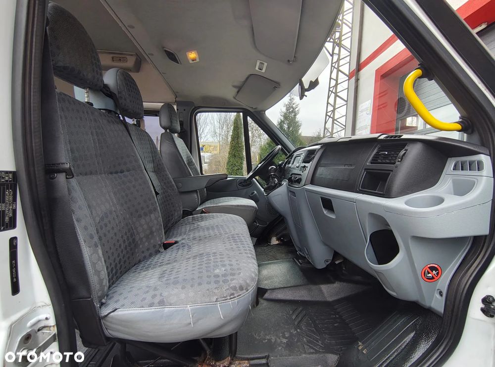 Ford Transit - 6
