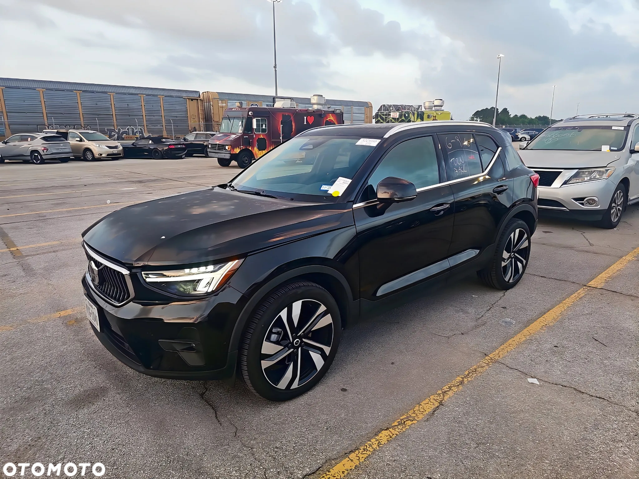 Volvo XC 40 - 3