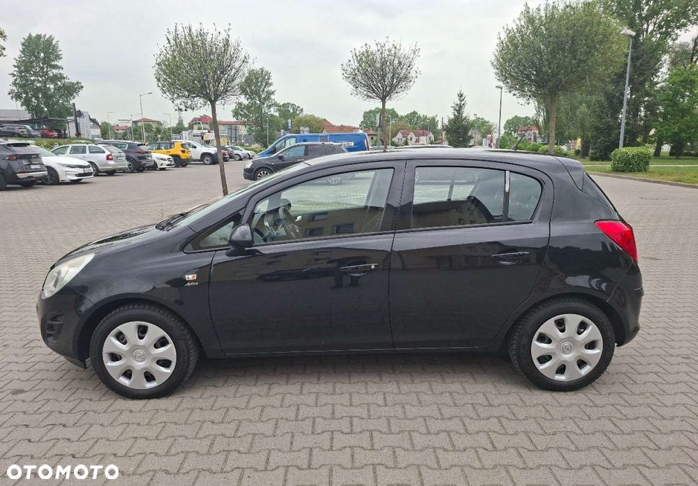Opel Corsa - 11