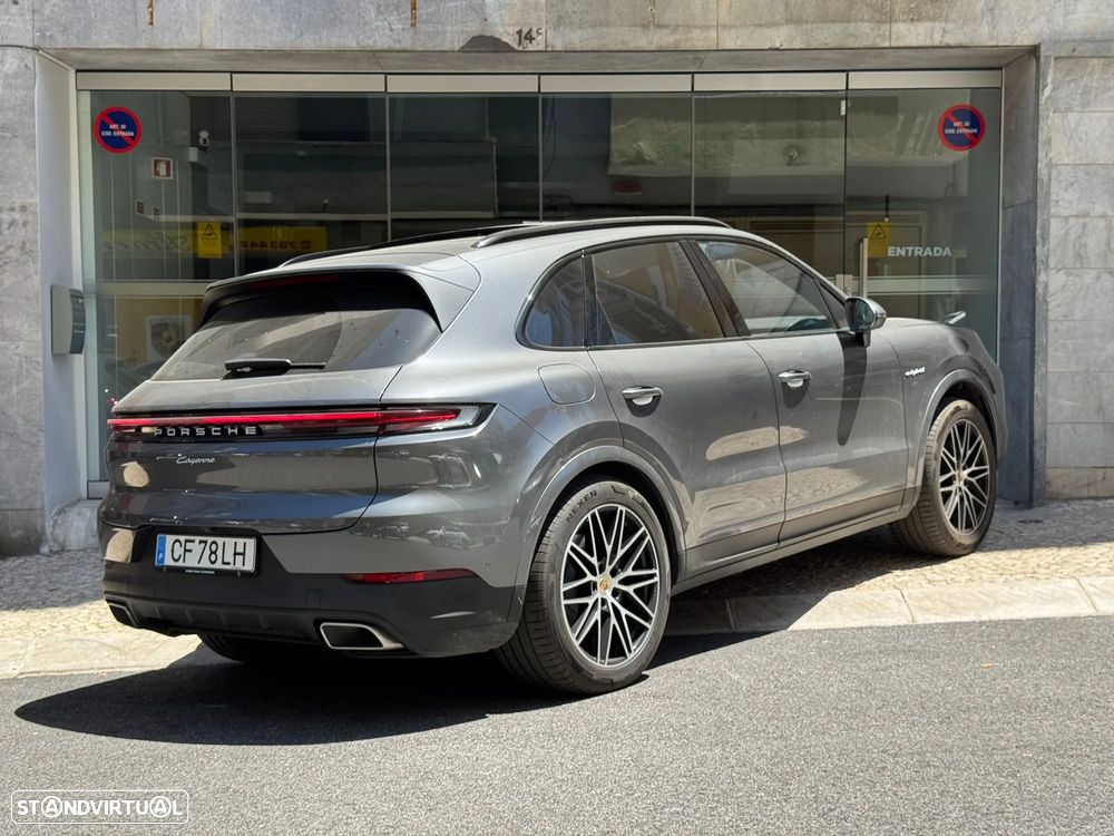 Porsche Cayenne E-Hybrid - 8