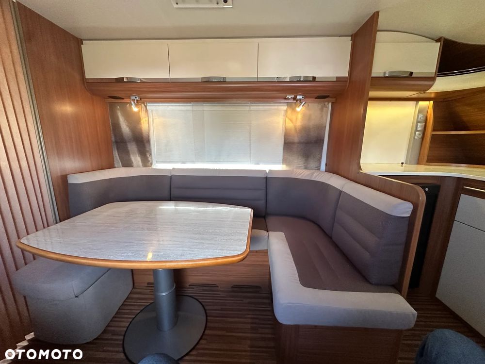 Adria ADORA 613 HT z przedsionkiem Isabella i napędem osi. RATY - 22