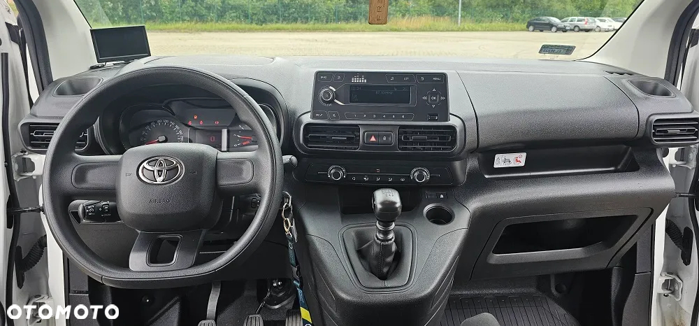 Toyota Proace City 1.5 D-4D Long 2,3t Active (bryg.) - 14