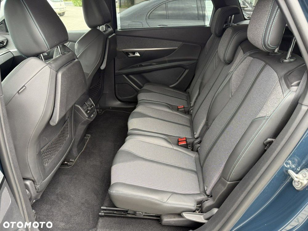 Peugeot 5008 BlueHDI 130 Allure - 21