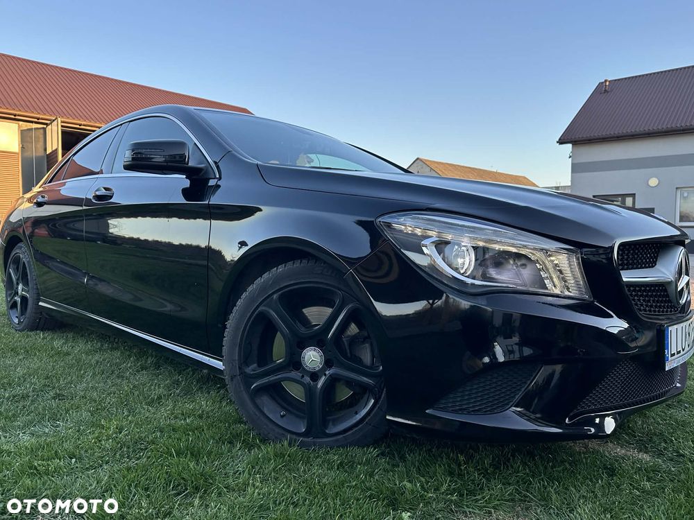 Mercedes-Benz CLA 250 7G-DCT - 1