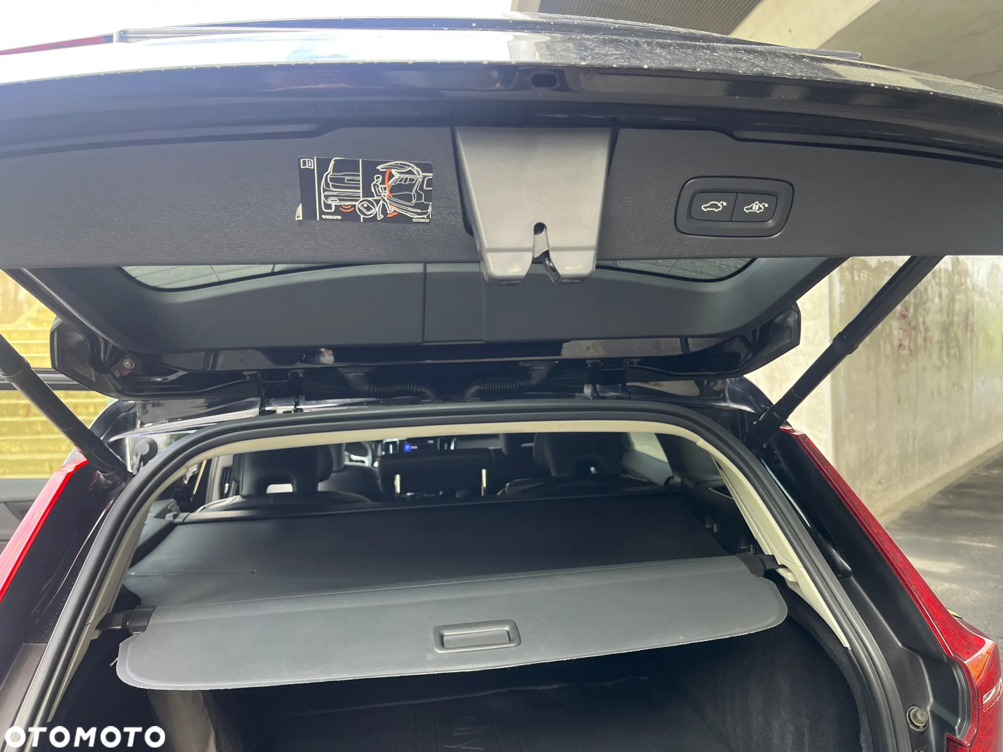 Volvo V60 D4 AWD - 12