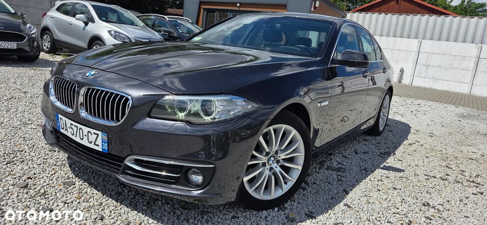 BMW Seria 5 520d xDrive Luxury Line - 1
