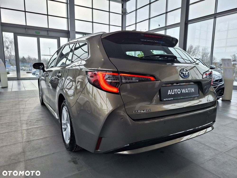 Toyota Corolla 1.8 Hybrid Comfort - 3