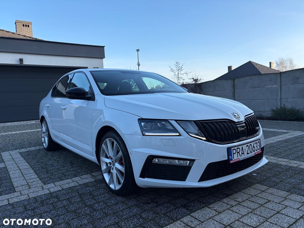 Skoda Octavia 2.0 TSI RS 230 - 3