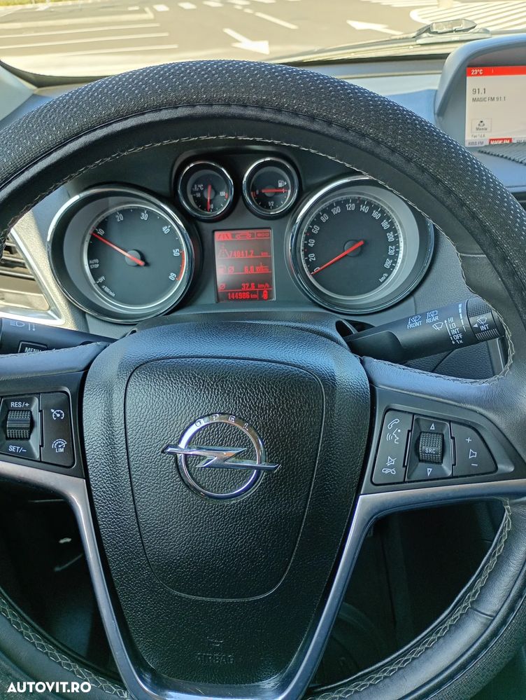 Opel Mokka 1.7 CDTI ECOTEC START/STOP 4x4 Cosmo - 9