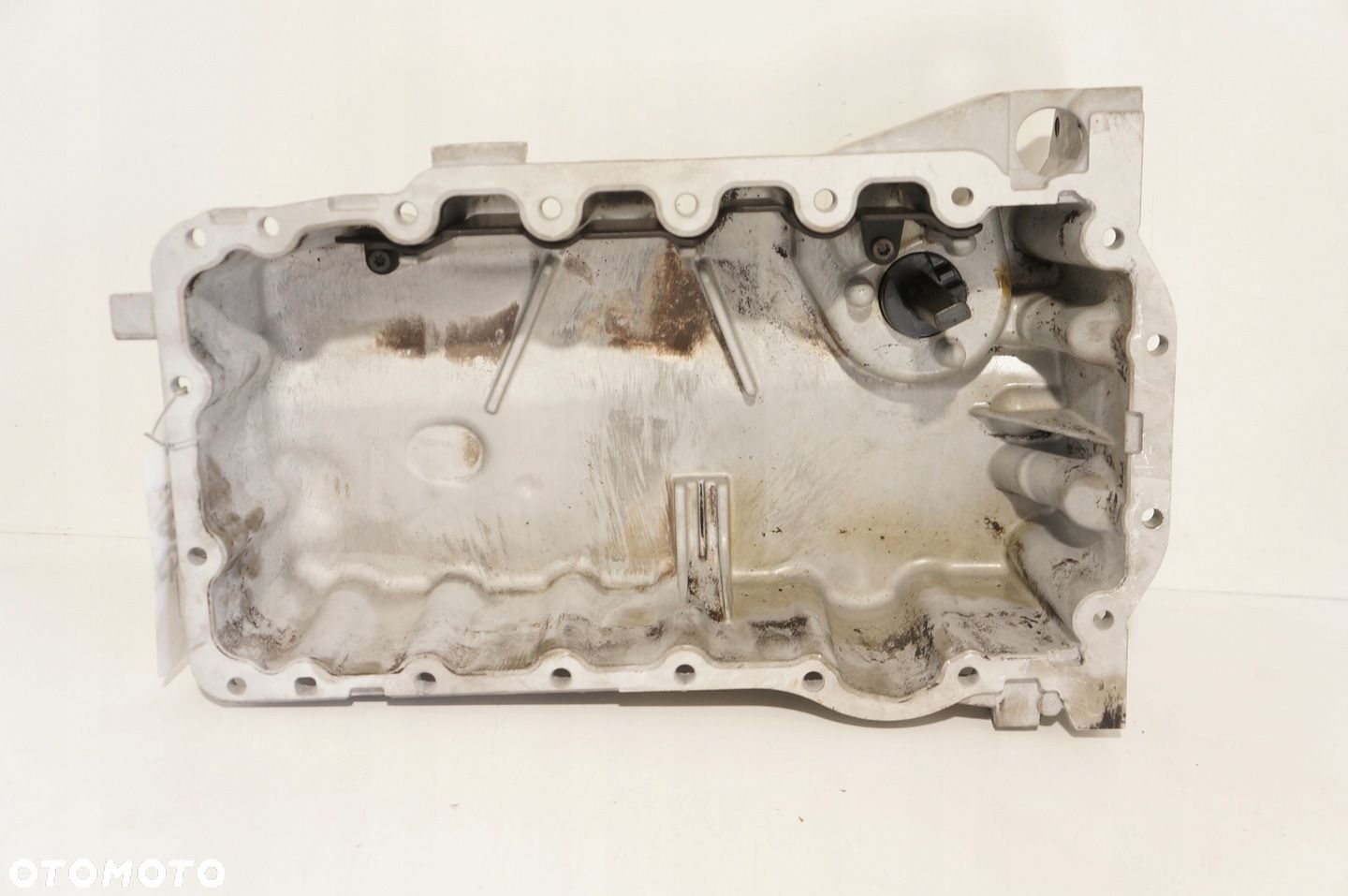 MISKA OLEJOWA VW GOLF PASSAT LEON A3 2.0FSI 06F103603B - 1