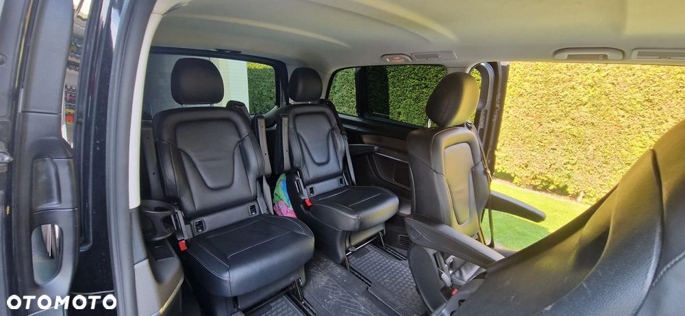 Mercedes-Benz Klasa V - 6