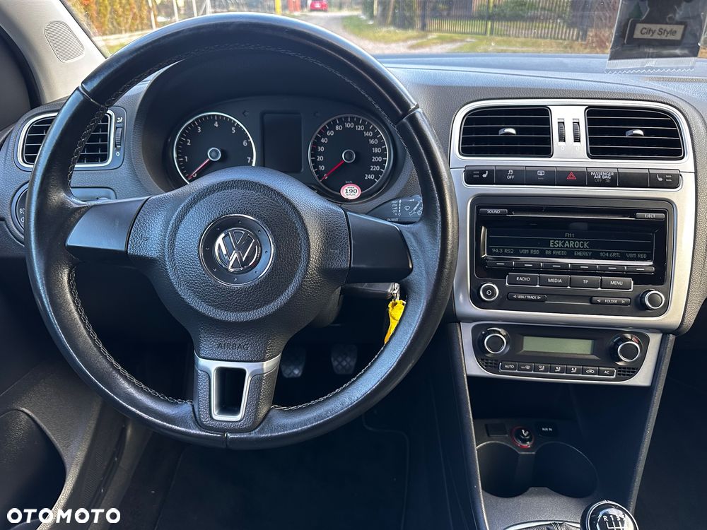 Volkswagen Polo 1.2 TSI Highline - 30