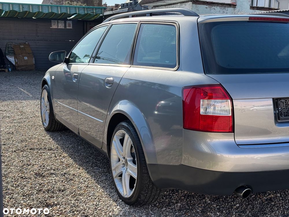 Audi A4 Avant - 8