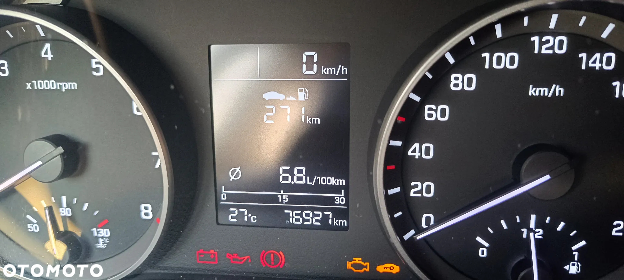 Hyundai Elantra 1.6 Classic + - 16