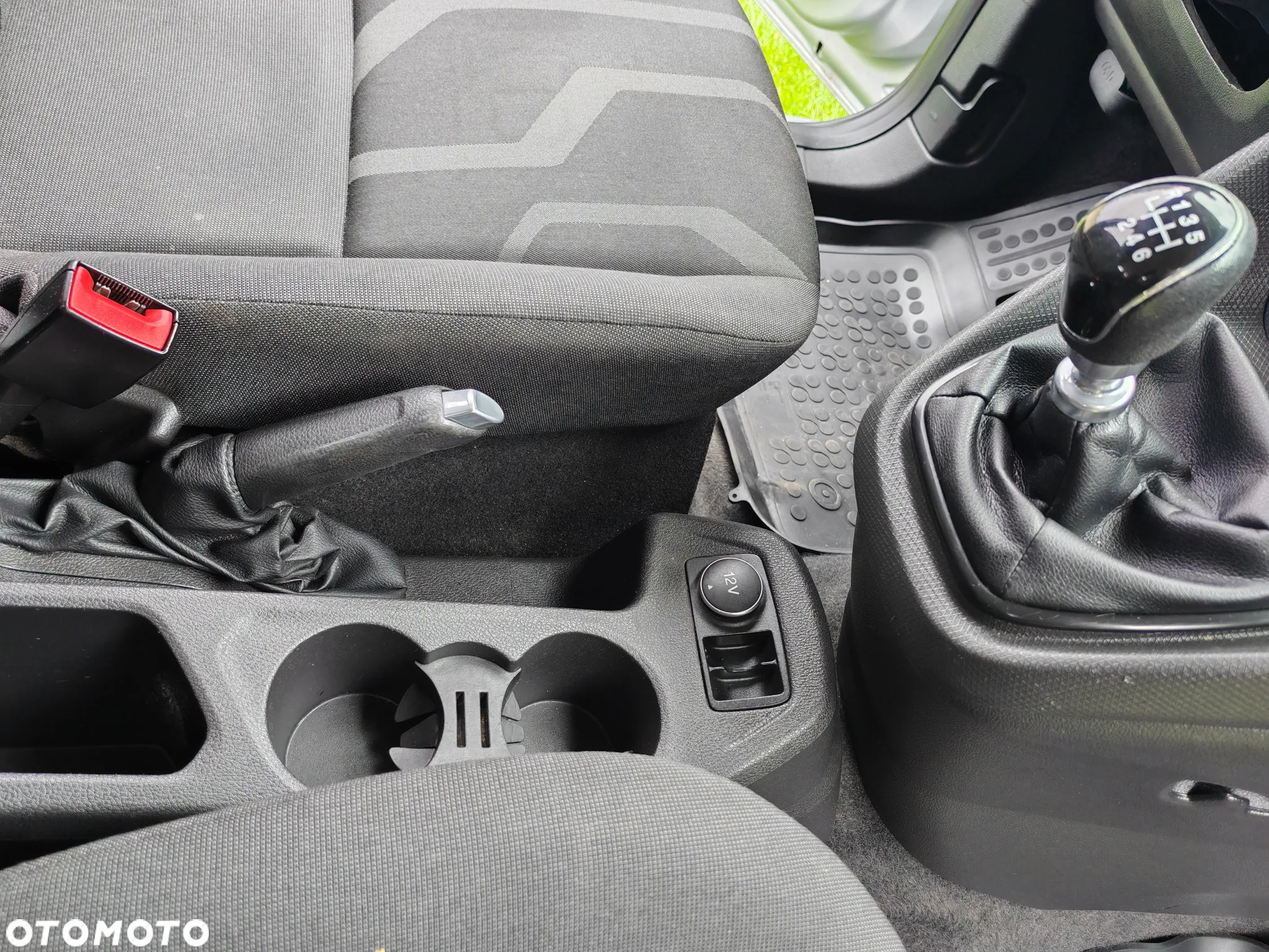 Ford Tourneo Connect Gr 1.5 TDCi Trend - 21