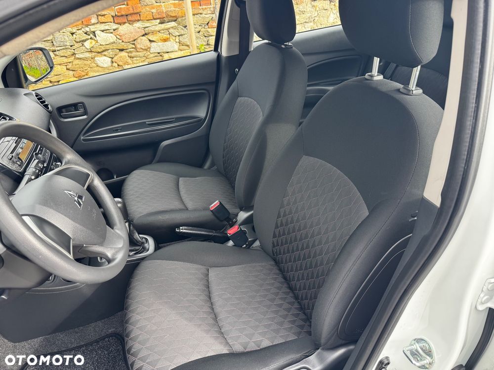 Mitsubishi Space Star 1.0 Invite - 16