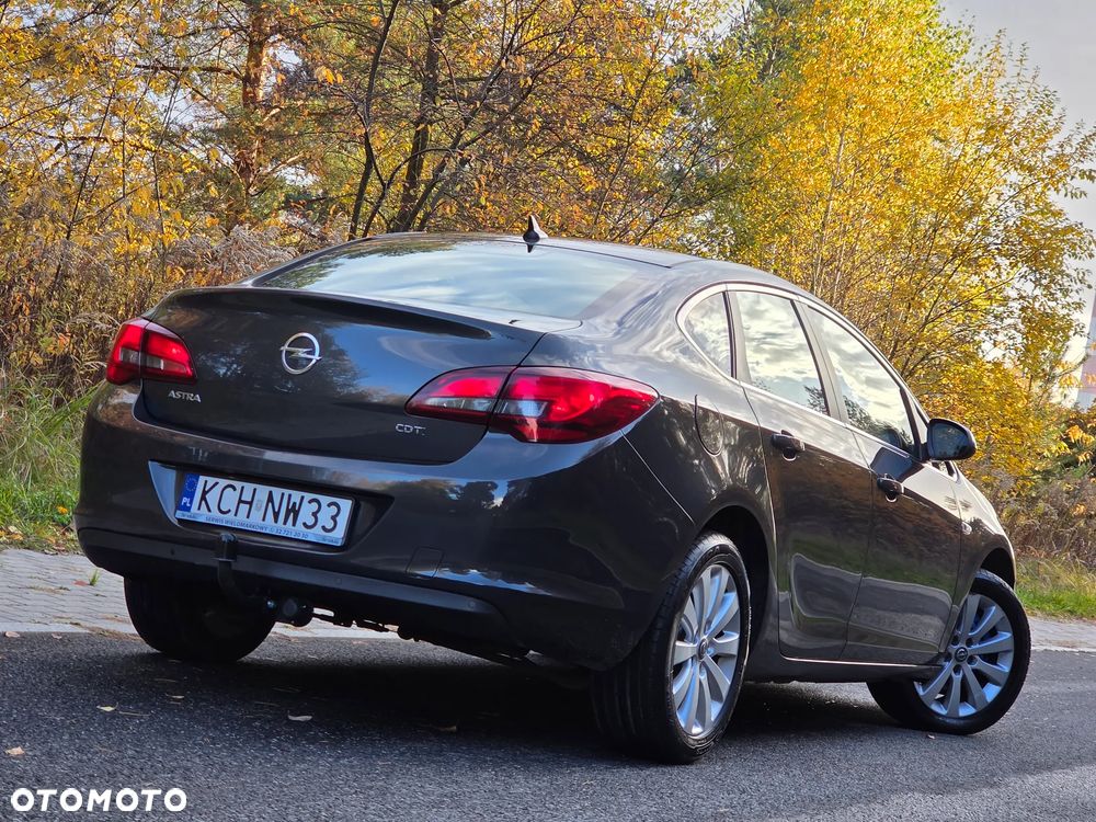Opel Astra - 3
