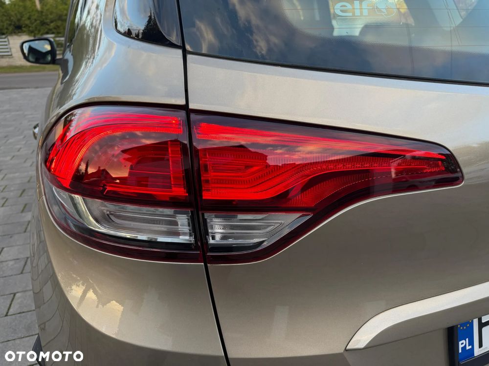Renault Scenic - 10