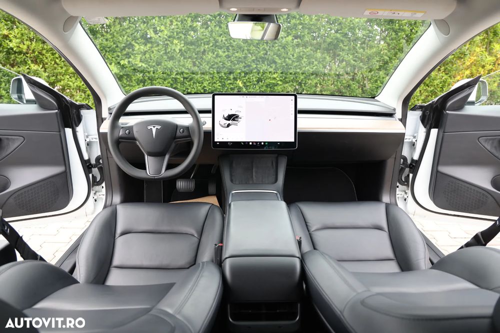 Tesla Model 3 Langstreckenbatterie Allradantrieb Dual Motor - 13