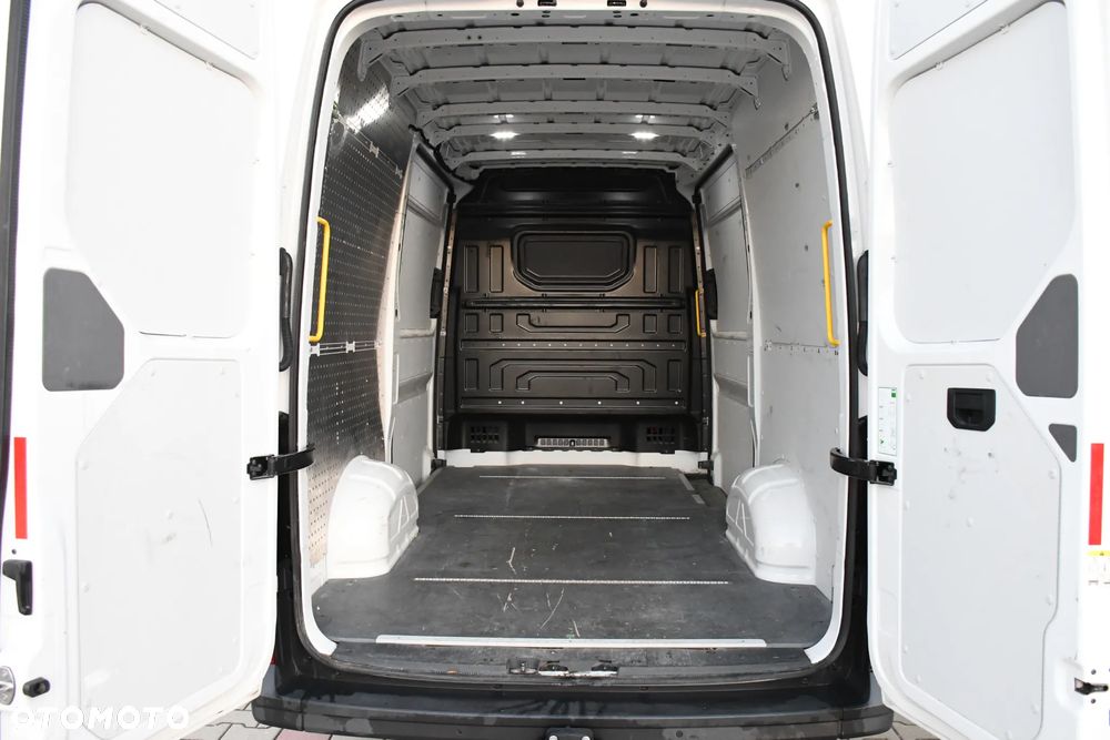 Volkswagen Crafter - 9
