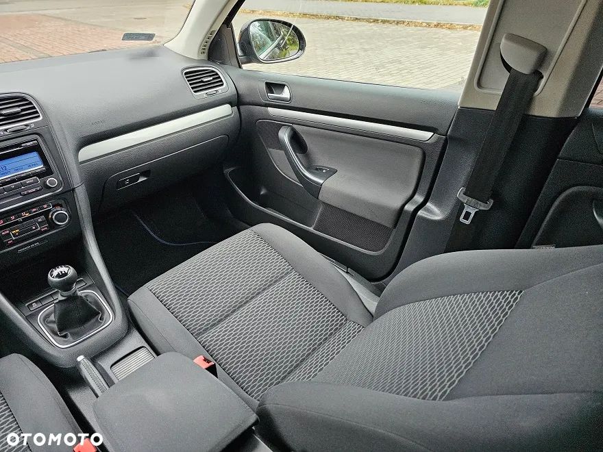 Volkswagen Golf Variant 1.2 TSI BlueMotion Technology Comfortline - 26