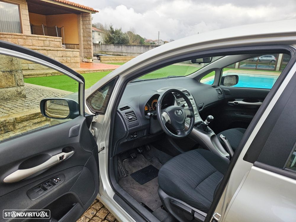 Toyota Auris 1.4 D-4D ACtive - 9