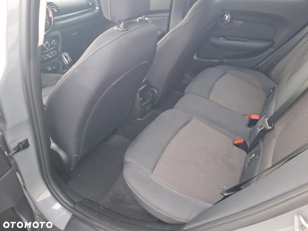 MINI Clubman One - 10