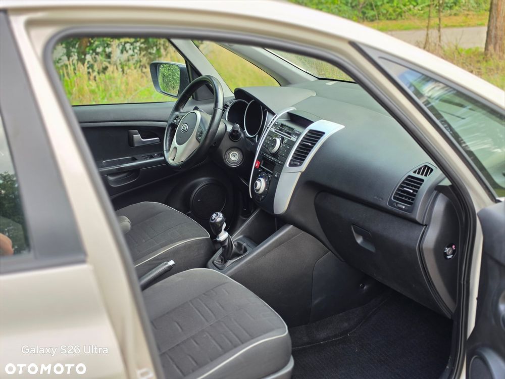 Kia Venga 1.4 L - 7