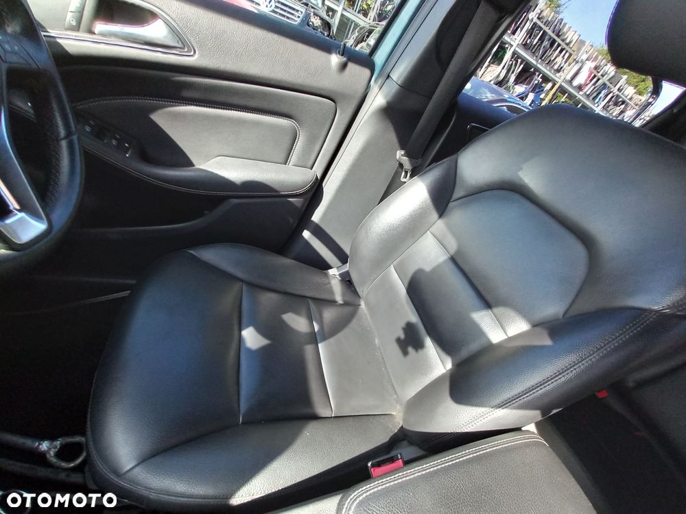 MERCEDES B KLASA W246 FOTELE KANAPA KOMPLET SKÓRY - 6