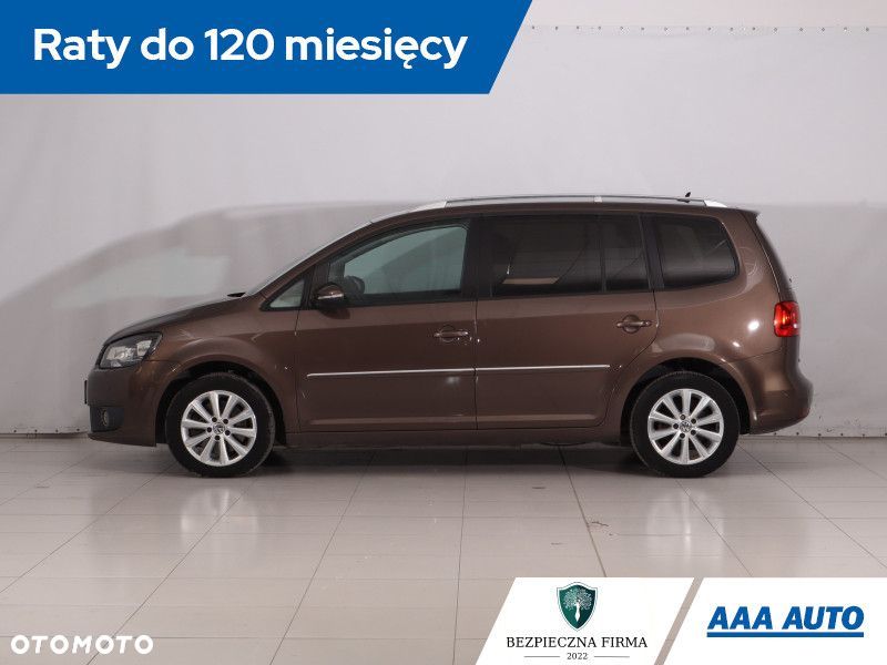 Volkswagen Touran - 4