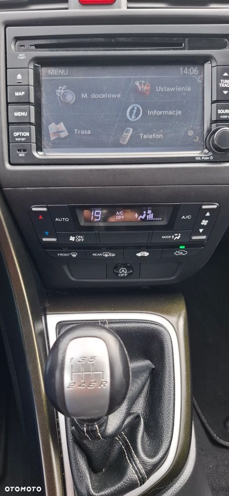 Honda Civic 1.6 i-DTEC Executive Navi - 25