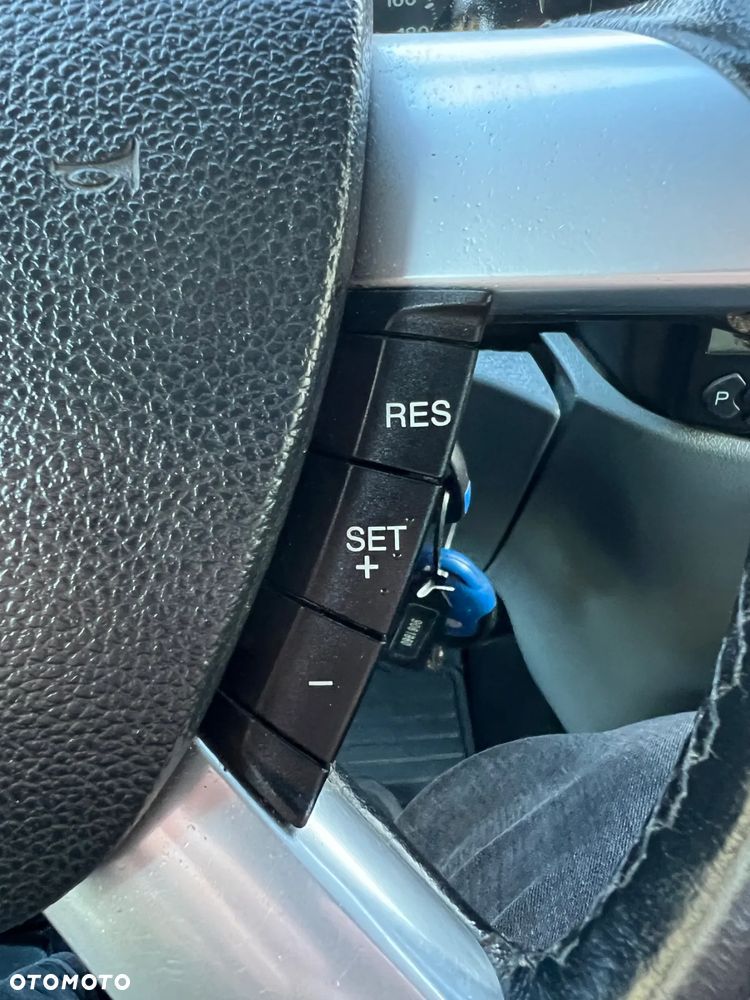 Ford Transit Furgon Brygadowy 6 os. 4x4 L3H3 2.4 TDCI 140KM 4x4 - 14