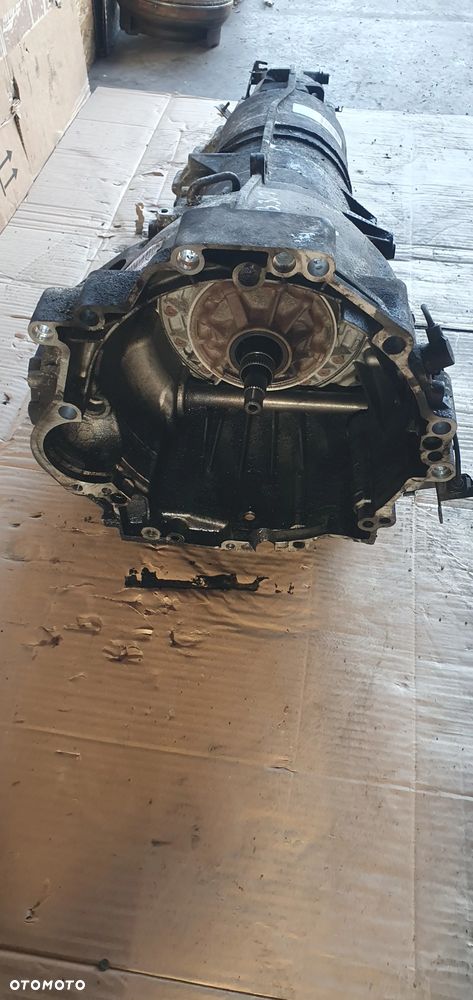 Skrzynia biegów sprzęgło automat Audi A8 D3 3.0 TDI HNN - 6