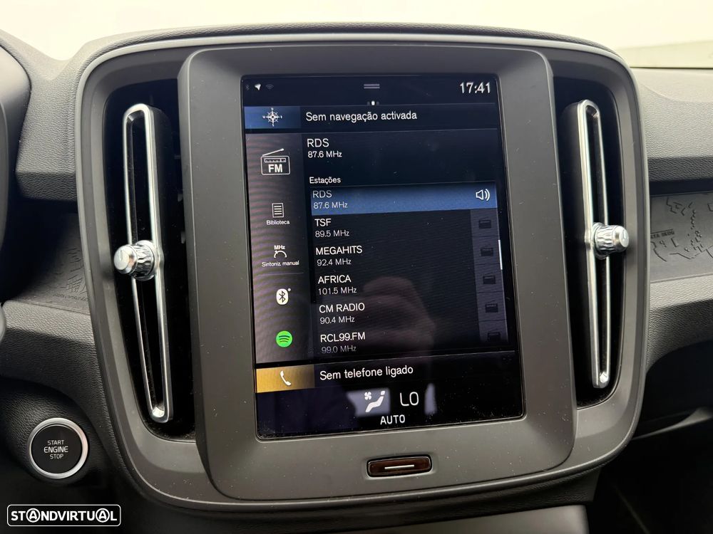 Volvo XC 40 1.5 T2 Momentum - 45