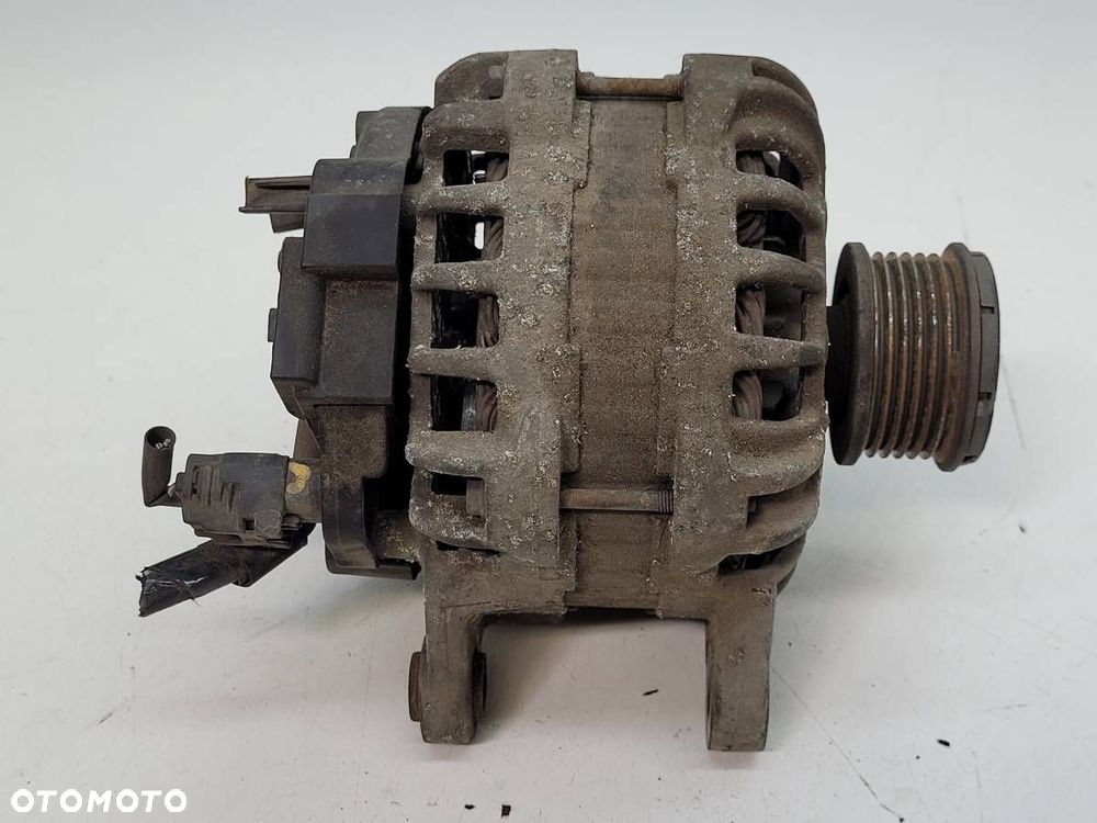 ALTERNATOR DACIA DOKKER 231005933R 1.5 DCI - 2