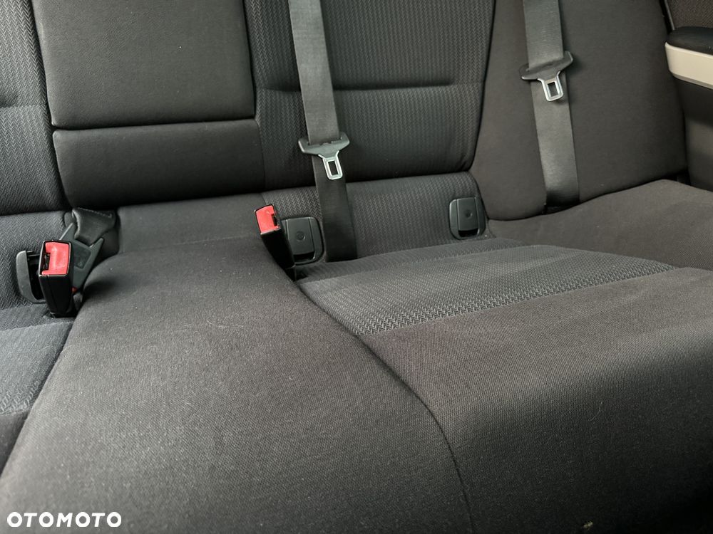 BMW Seria 3 - 24