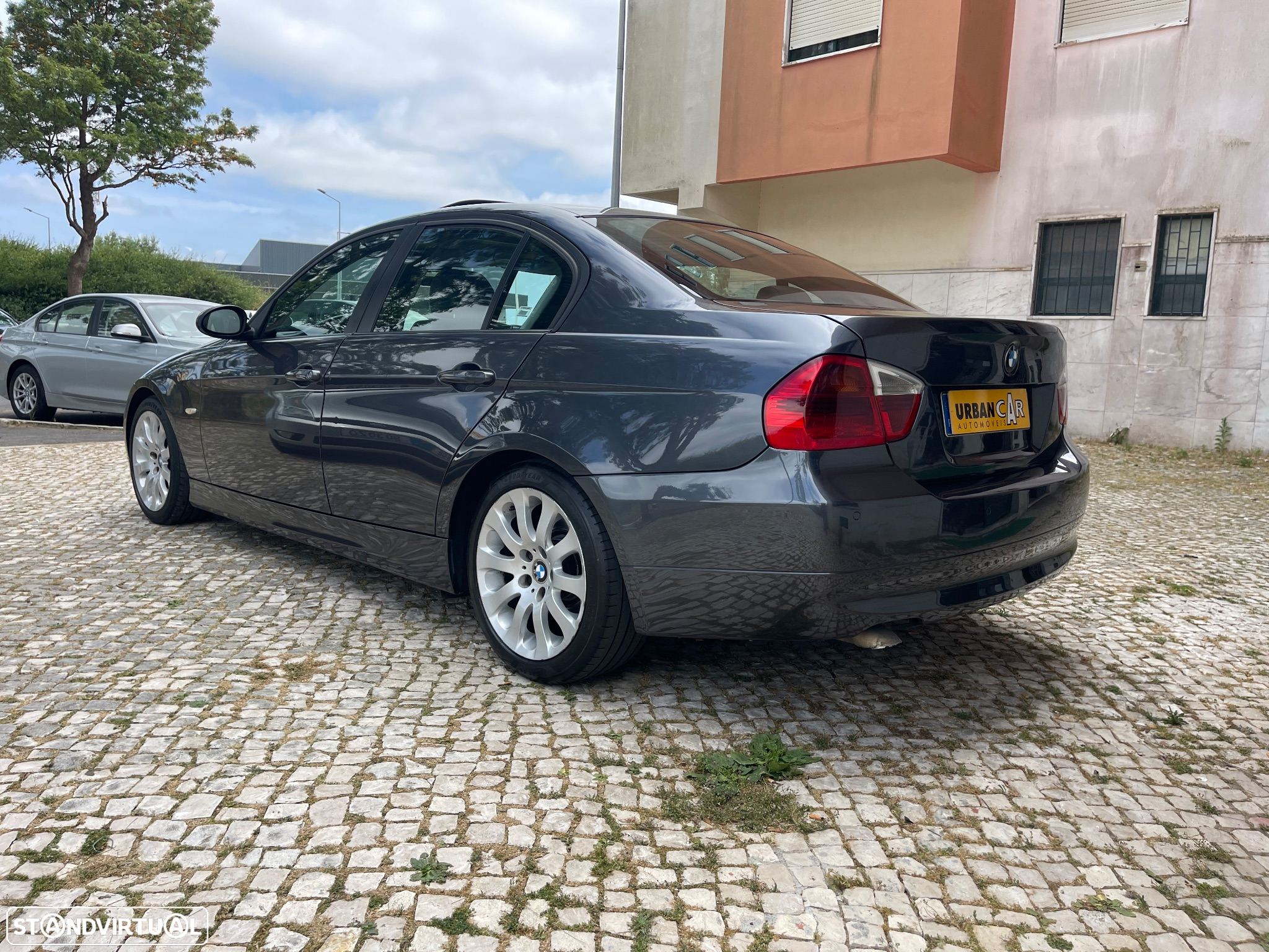 BMW 320 - 4