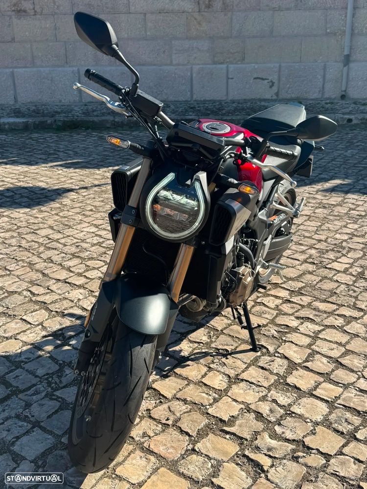 Honda CB CB650R - 7