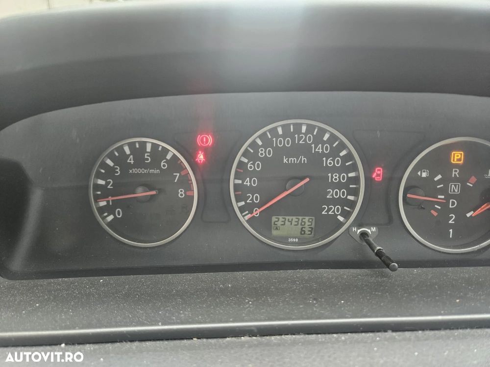 Nissan X-Trail 2.0 Elegance Aut - 9