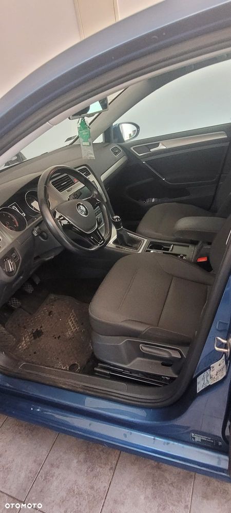Volkswagen Golf 1.2 TSI BMT Comfortline - 10