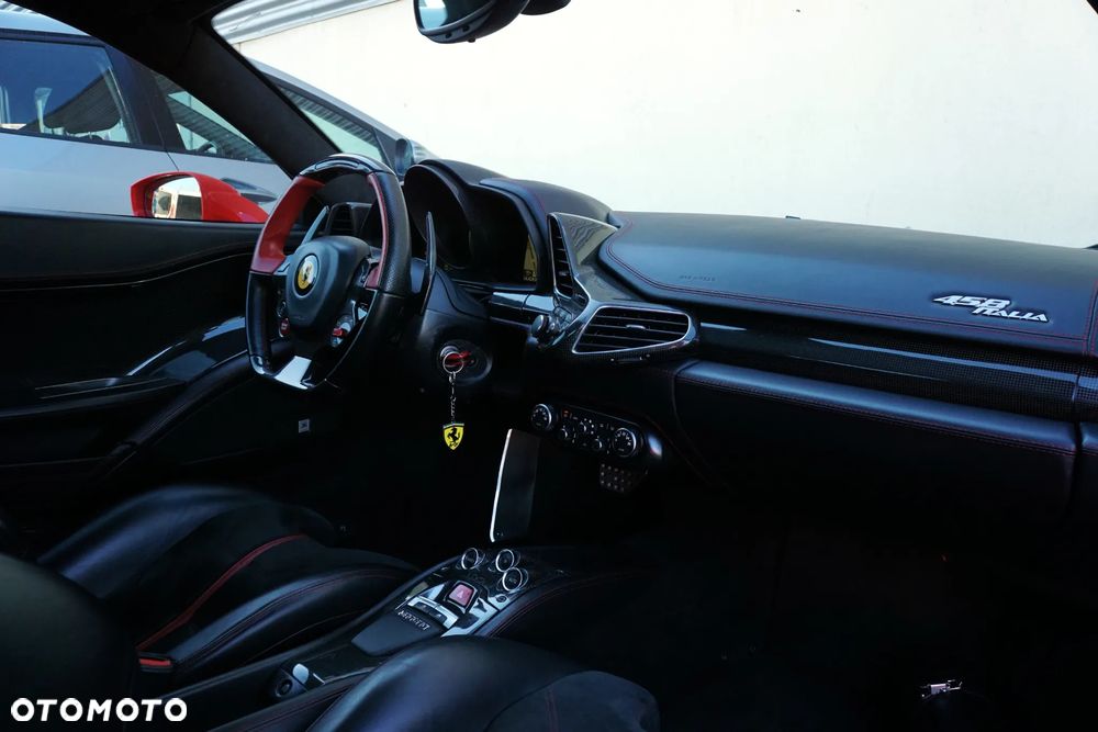 Ferrari 458 Italia Standard - 20