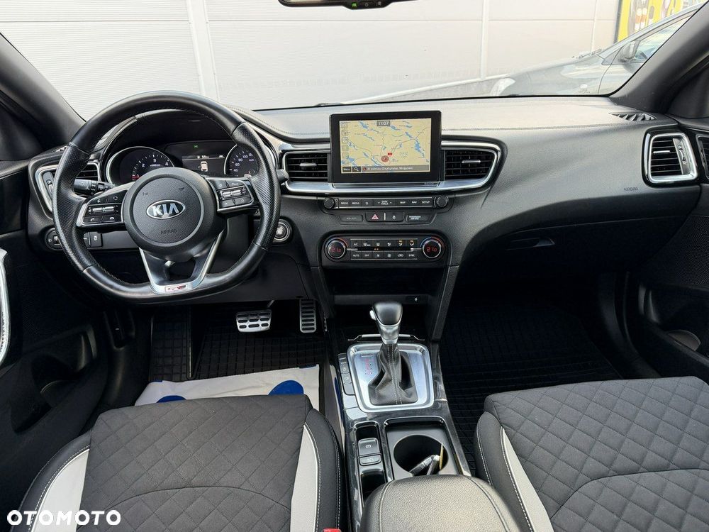 Kia ProCeed 1.6 CRDi DCT7 SCR GT LINE - 23