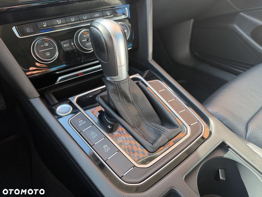 Volkswagen Passat 2.0 TSI BMT 4Mot Highline DSG - 20