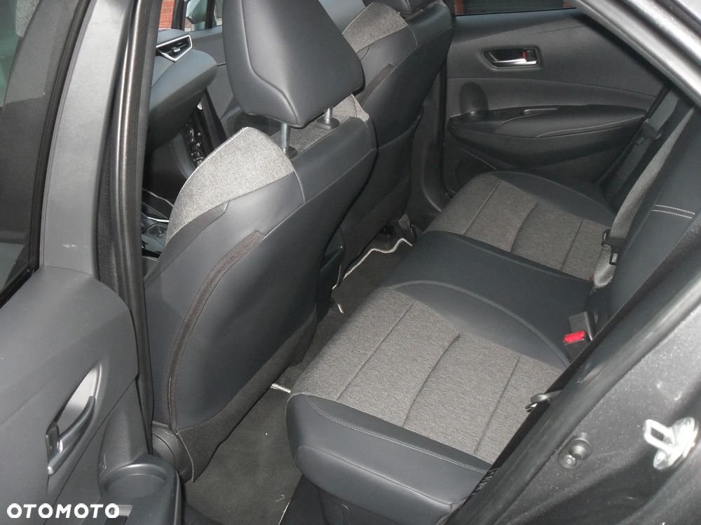 Toyota Corolla 1.8 Hybrid Style - 12